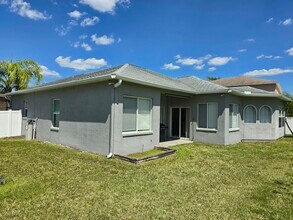 16112 Muirfield Dr in Odessa, FL - Building Photo - Building Photo