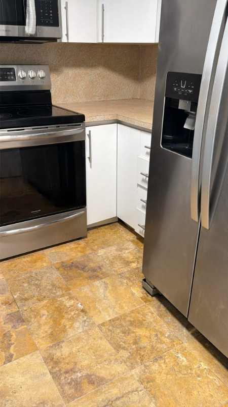 341 W Park Dr in Miami, FL - Building Photo - Building Photo