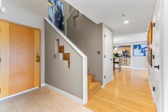 65 Lake Ave in Worcester, MA - Building Photo - Building Photo