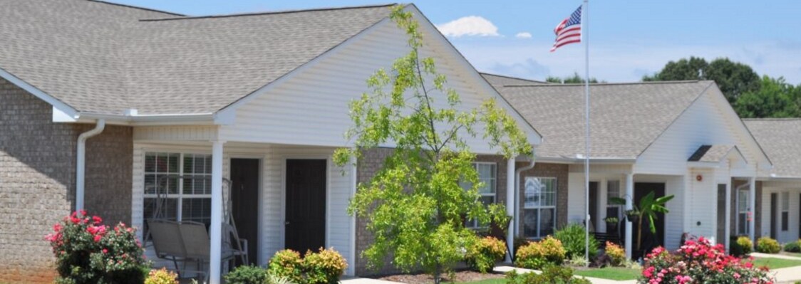 Copper Creek Townhomes in Florence, AL - Foto de edificio