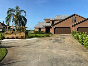 3116 Tanglewylde Ave in Lake Placid, FL - Building Photo - Building Photo
