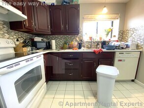 28 9th St in Medford, MA - Building Photo - Building Photo