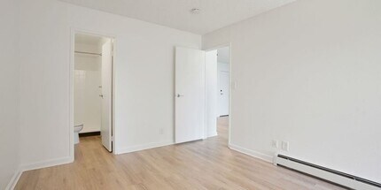 1000 W Moorhead Cir in Boulder, CO - Building Photo - Building Photo