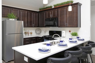 Towns of Traverse Mountain in Lehi, UT - Building Photo - Interior Photo