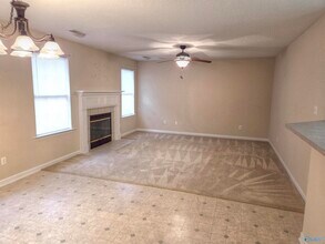 114 Bremerton Dr SW in Huntsville, AL - Building Photo - Building Photo