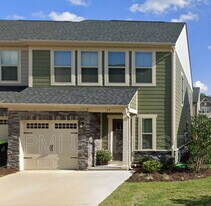 13 Eagle Field Ln in Greenville, SC - Building Photo