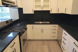 6345 Primrose Ave, Unit 1 in Los Angeles, CA - Building Photo - Building Photo
