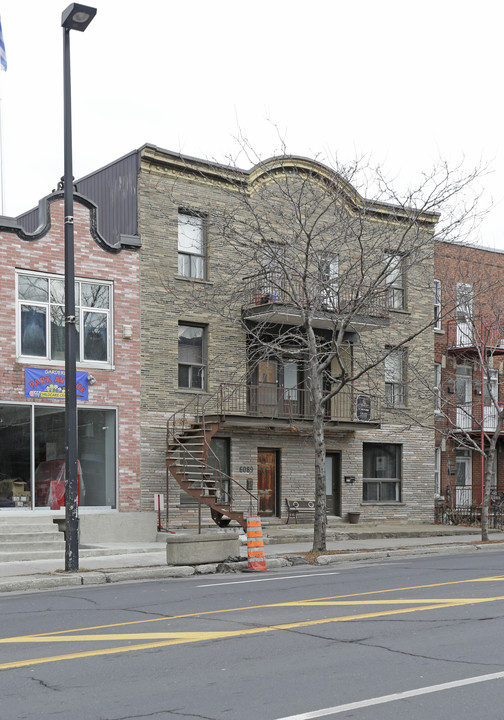 6079-6089 du Parc in Montréal, QC - Building Photo