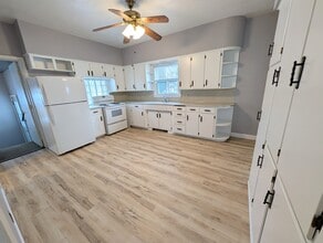 306 N State St in Appleton, WI - Building Photo - Building Photo