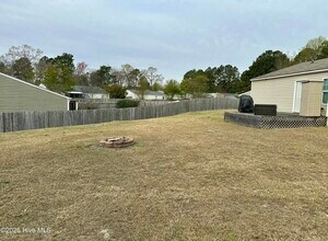 39 Old Fort Ct in Spring Lake, NC - Building Photo - Building Photo