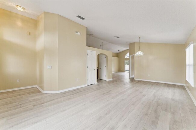 439 Majesty Dr in Davenport, FL - Building Photo - Building Photo