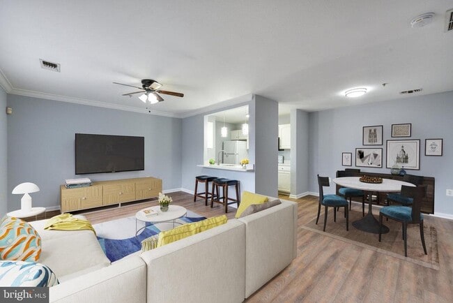 property at 43489 Patching Pond Square
