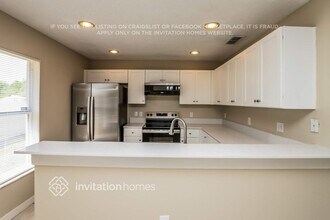 247 Southbridge Cir in Kissimmee, FL - Foto de edificio - Building Photo