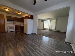 1133 W 127th Pl in Calumet Park, IL - Building Photo - Building Photo