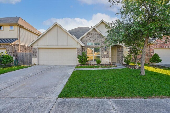 21110 Normandy Glen St in Kingwood, TX - Building Photo - Building Photo