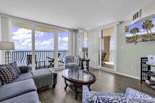 2500 N Ocean Blvd in Myrtle Beach, SC - Building Photo