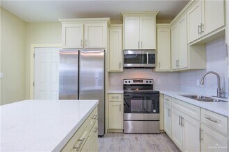 10 Briggs Rd in Weslaco, TX - Building Photo - Building Photo