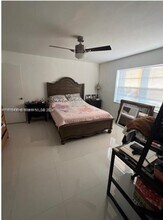 1221 SW 122nd Ave, Unit 401 in Miami, FL - Building Photo - Building Photo