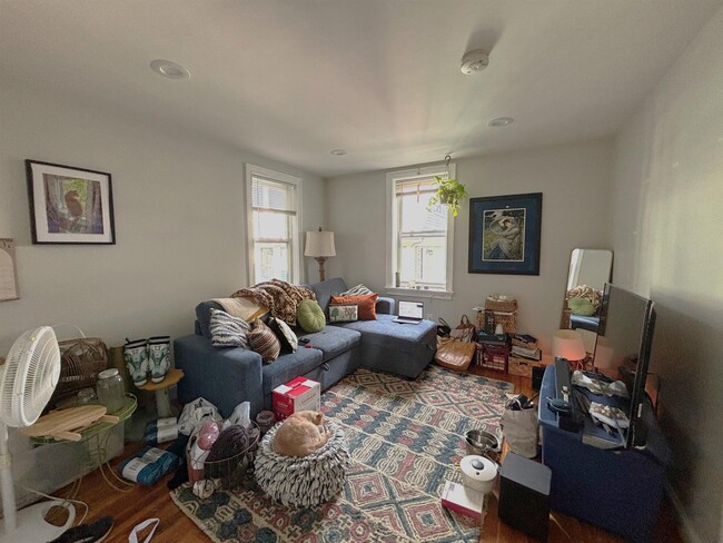 1139 Broadway, Unit 7