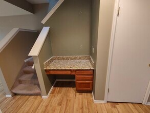 2092 Bristlecone Dr in Colorado Springs, CO - Foto de edificio - Building Photo