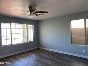 10375 W Ross Ave in Peoria, AZ - Building Photo - Building Photo