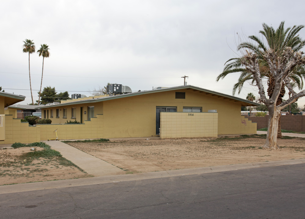 5916 W Keim Dr in Glendale, AZ - Building Photo