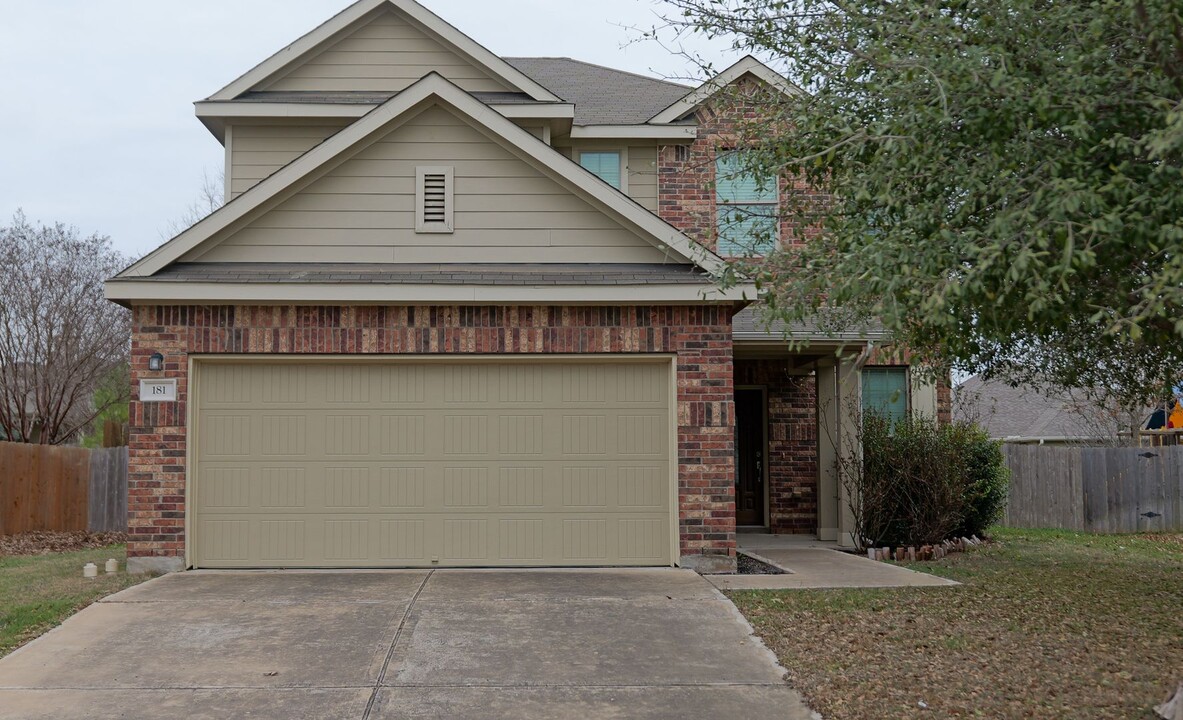 181 Barn Owl Loop in Leander, TX - Building Photo