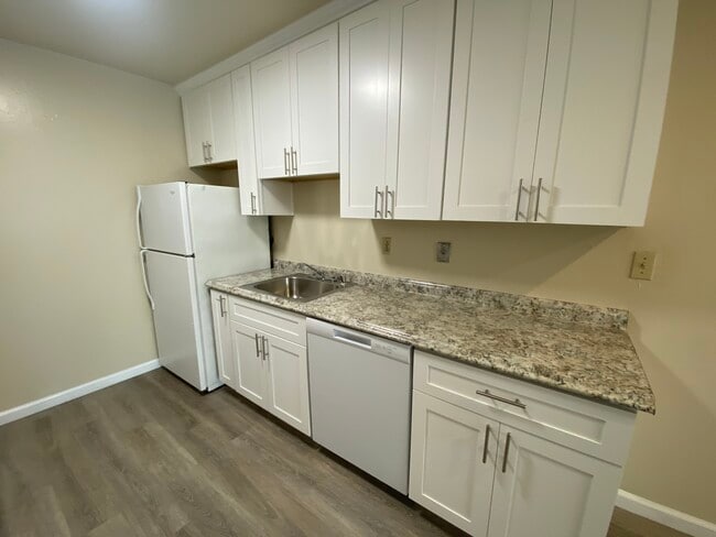 428 89th St, Unit 1 in Daly City, CA - Foto de edificio - Building Photo