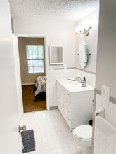 120 Wisteria Ct in Savannah, GA - Building Photo - Building Photo