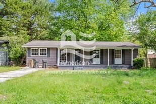 2232 Harrison St SE in Decatur, AL - Building Photo