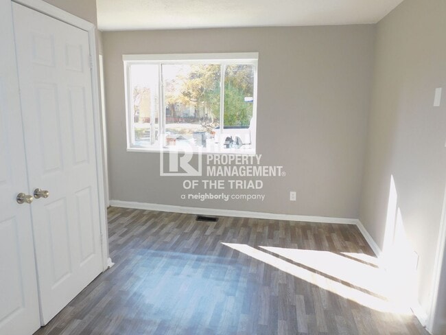 609 Cross St in High Point, NC - Building Photo - Building Photo
