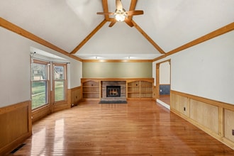 15322 W 83rd Terrace in Lenexa, KS - Foto de edificio - Building Photo