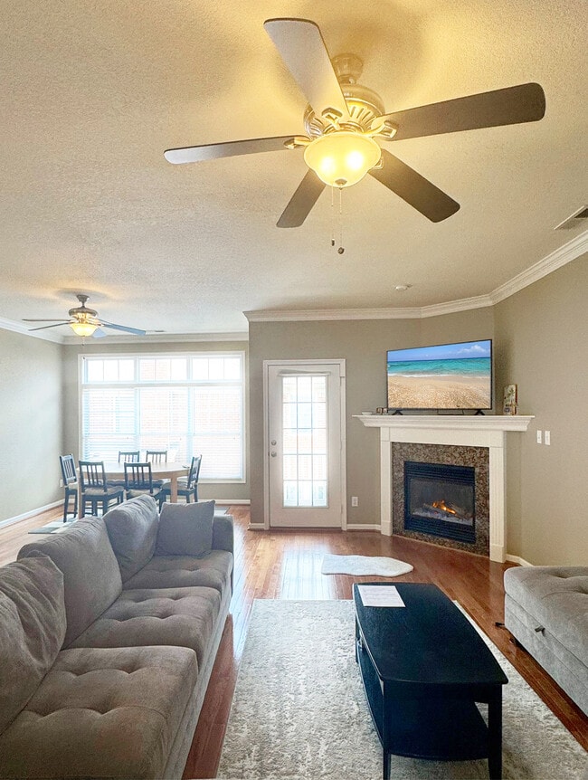 4756 Beach Bay Ct