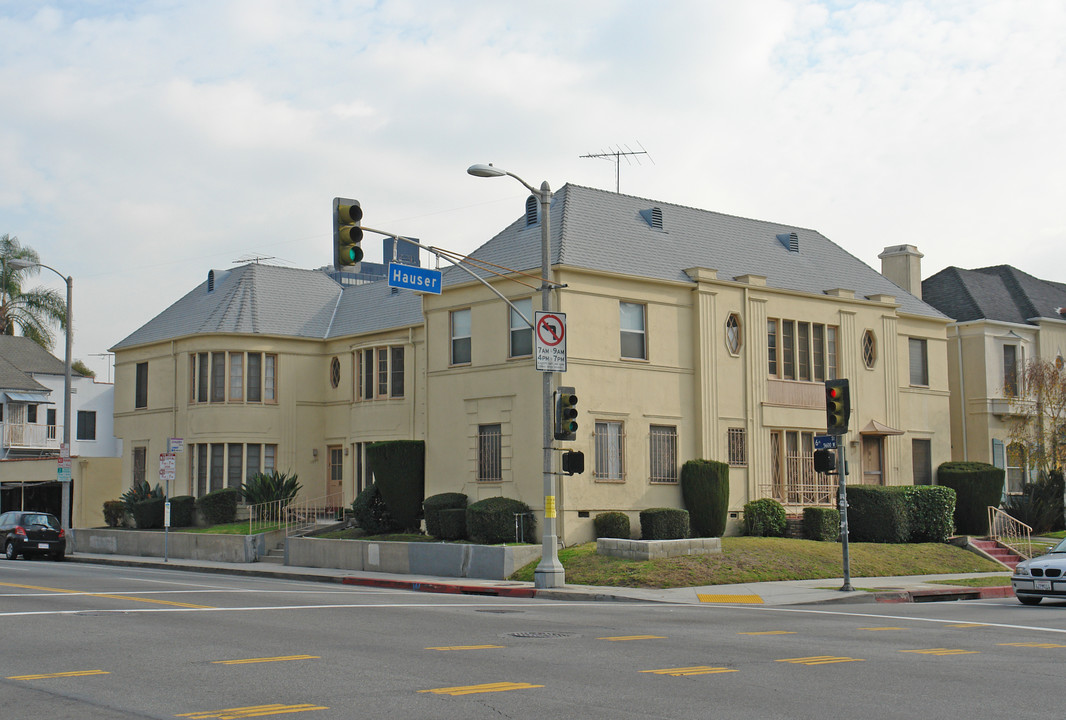 602 Hauser Blvd in Los Angeles, CA - Foto de edificio