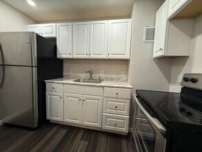 4012 E 30th St in Indianapolis, IN - Building Photo - Building Photo