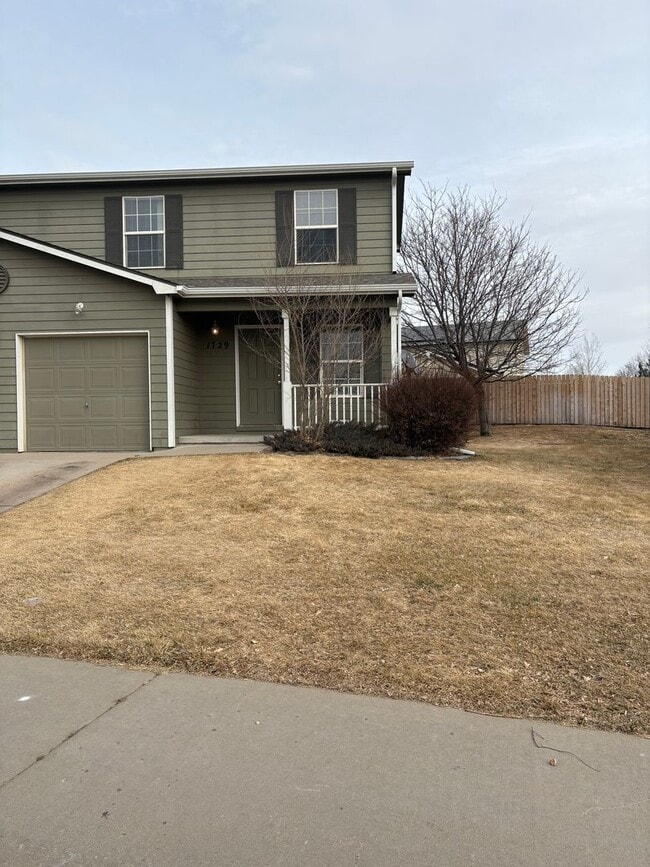 property at 1729 Rowan Ln