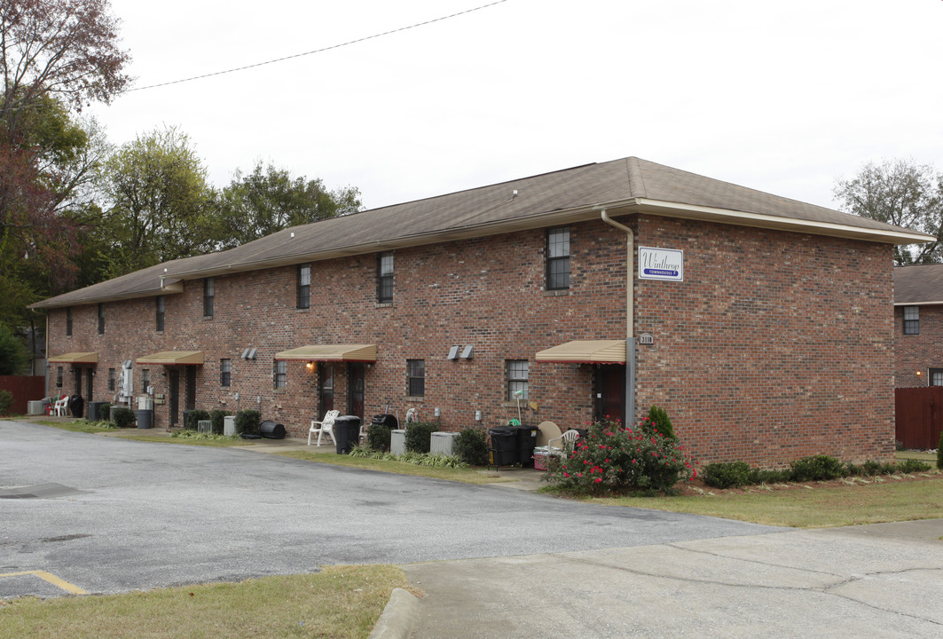 Winthrop Townhomes in Columbus, GA - Building Photo