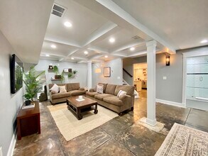 854 Moreland Ave SE in Atlanta, GA - Building Photo - Building Photo