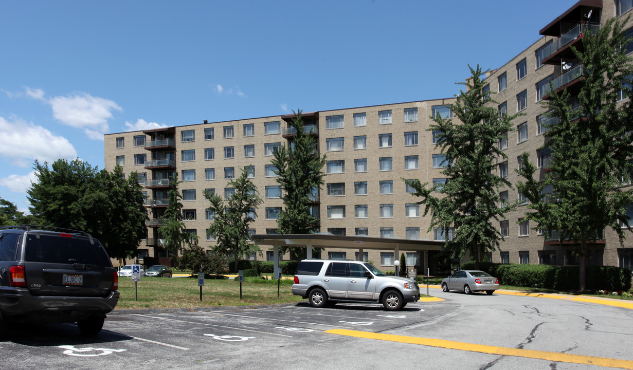 The Seville in Hyattsville, MD - Building Photo