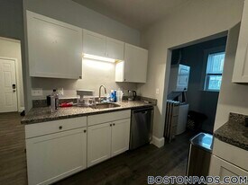 108 Callender St, Unit 2 in Boston, MA - Building Photo