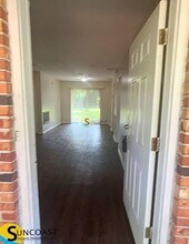 5665 Enchanted Dr in Jacksonville, FL - Building Photo - Building Photo