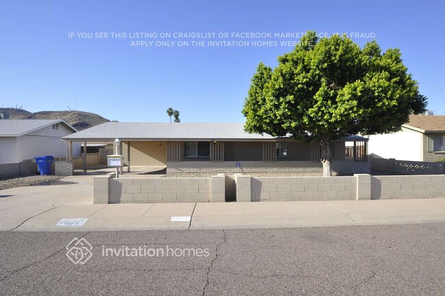 property at 1925 W Eugie Ave