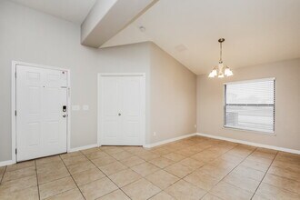2751 Corbel Loop in Kissimmee, FL - Building Photo - Building Photo