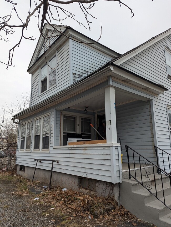 property at 107 Grant Ave