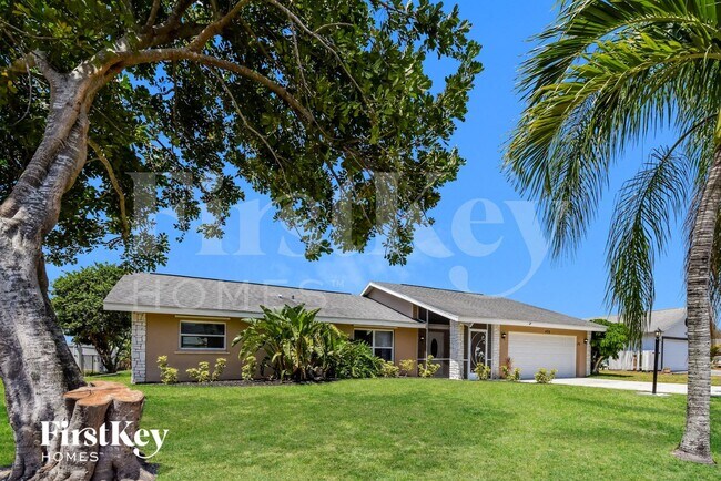 406 SE 10th Ave, Unit C120 in Cape Coral, FL - Building Photo - Building Photo