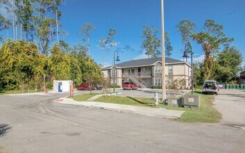 272 Hart Ln in Kissimmee, FL - Building Photo - Building Photo