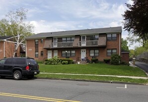 Glenwood Gardens in East Orange, NJ - Building Photo