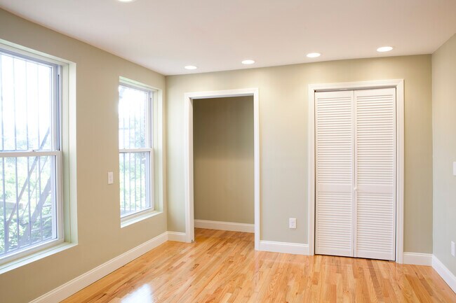 4 Kearsarge Ave in Boston, MA - Building Photo - Building Photo