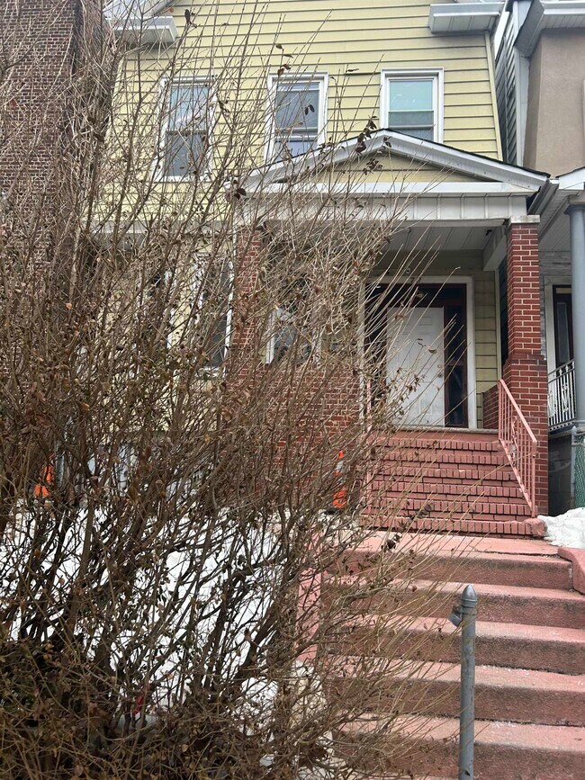 property at 72 Fairview Ave