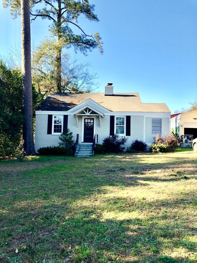 1721 Oak Dr